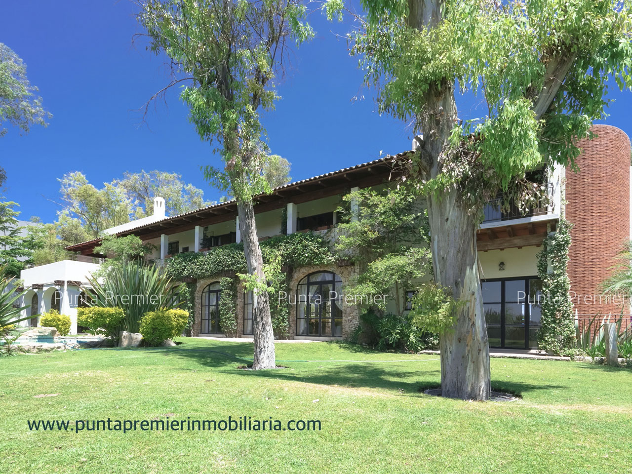 casa-de-lujo-en-venta-valle-real4