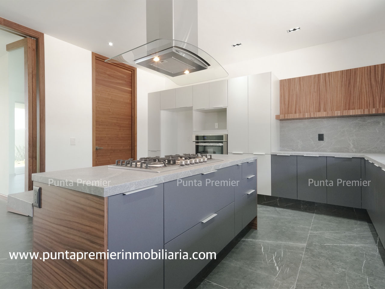 casa-venta-lujo-colinas-virreyes