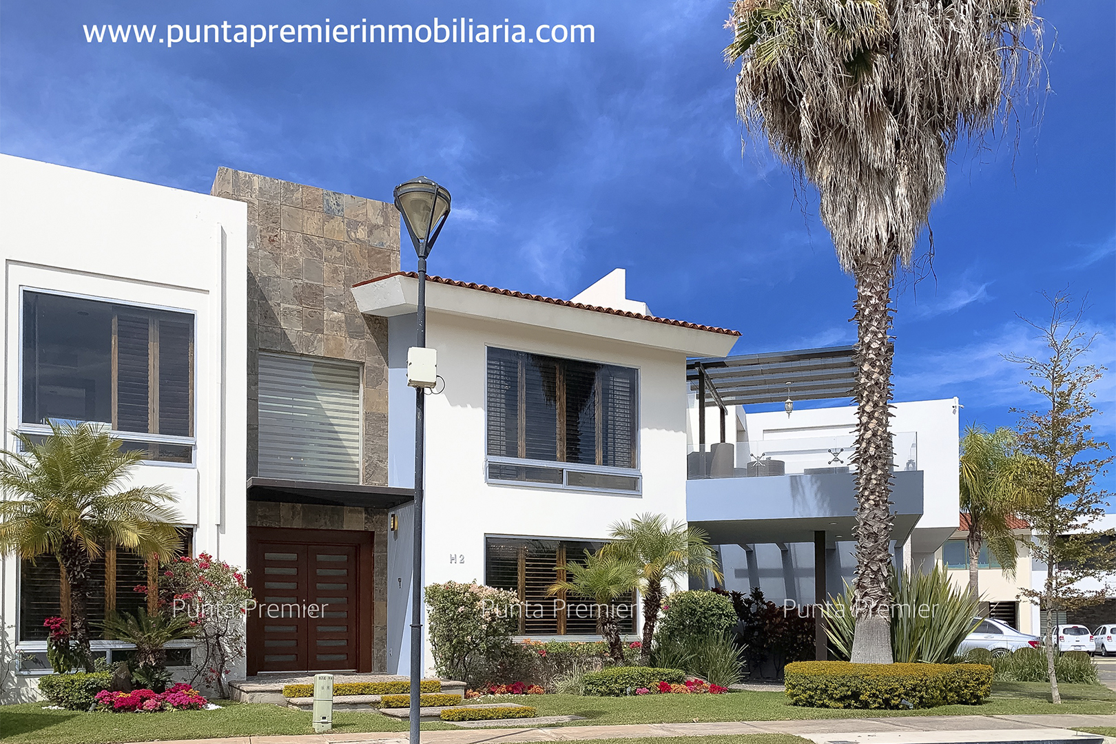 Casa de Lujo en Renta Los Olivos Zona Valle Real - Punta Premier