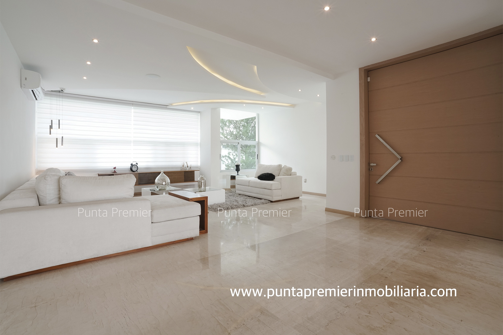 CASA EN VENTA PUERTA LAS LOMAS