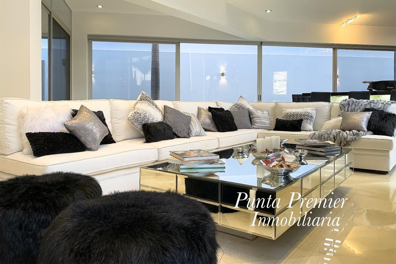 Residencia en Venta de Lujo en Puerta de Hierro Zapopan - Punta Premier