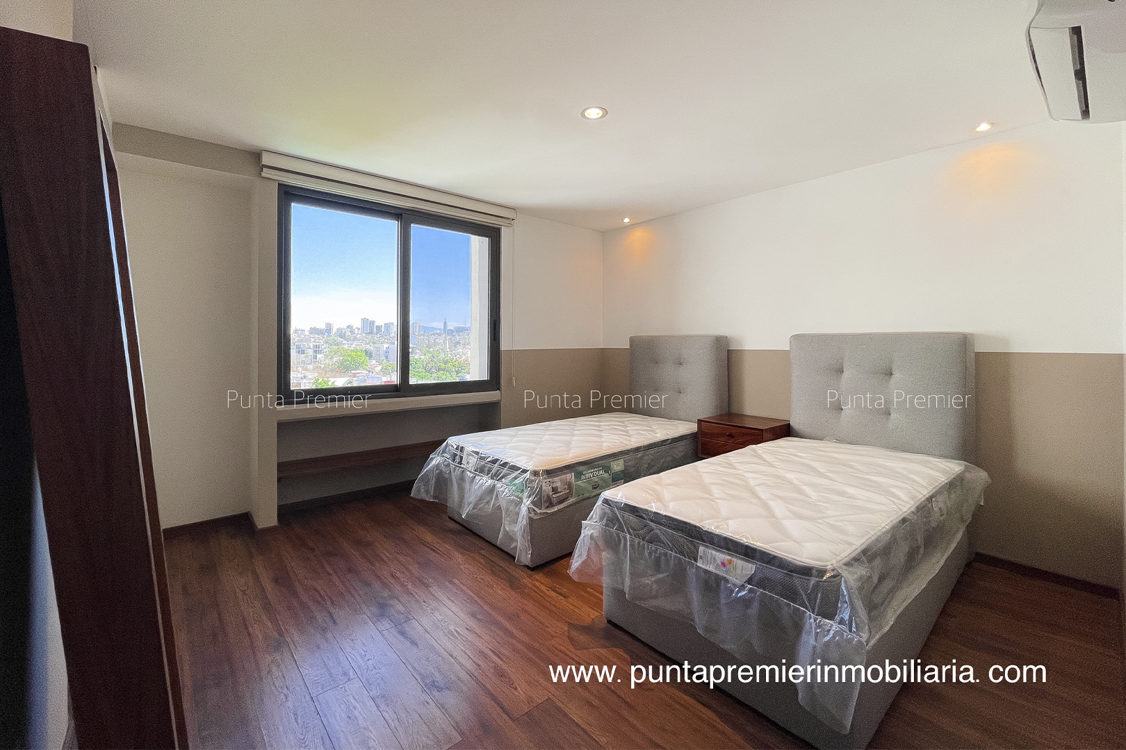 Departamento Ph en renta en Colomos Providencia