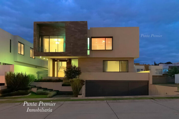 Residencia en Puerta Aqua en Zona Andares