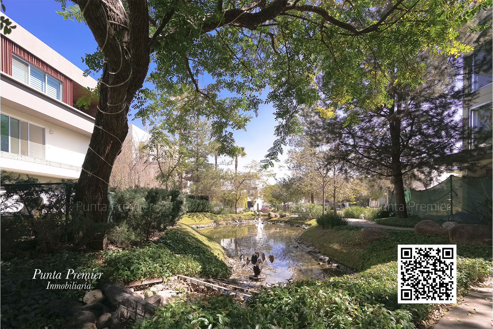 Terreno en Venta en Bosque de los Lagos 