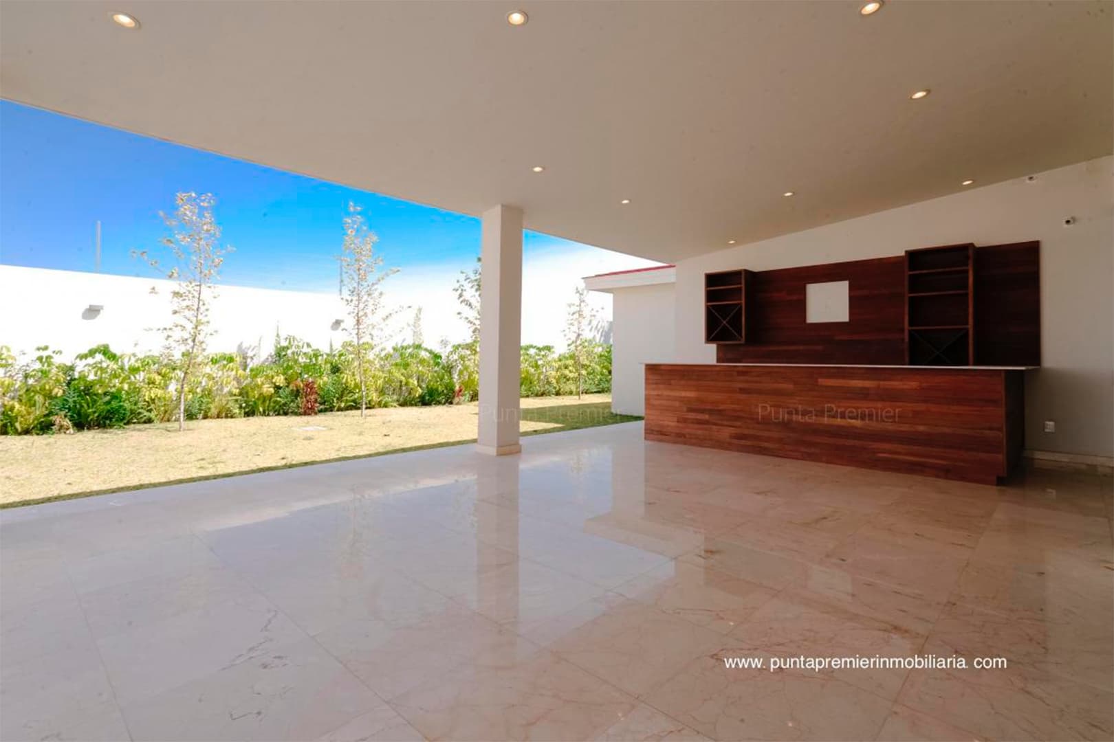 CASA EN RENTA EN AYAMONTE