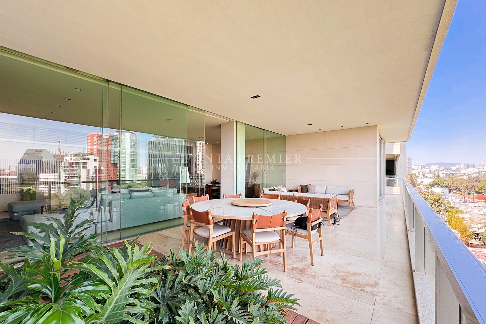 DEPARTAMENTO EN RENTA TORRE TIRRENO COUNTRY CLUB