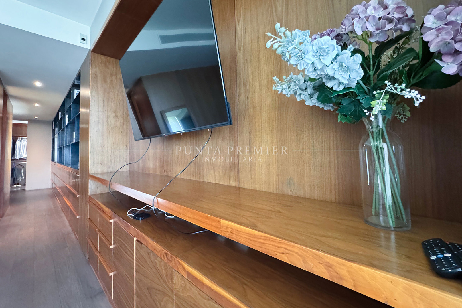 DEPARTAMENTO EN RENTA TORRE TIRRENO COUNTRY CLUB