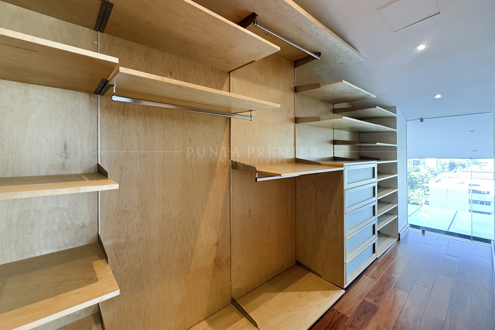 DEPARTAMENTO EN RENTA DE LUJO TORRE ZHEN COUNTRY CLUB